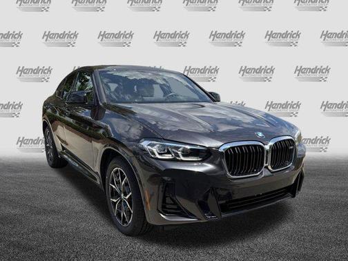 2025 BMW X4 M40i