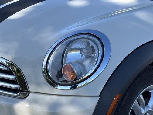 2012 MINI Cooper Clubman Base