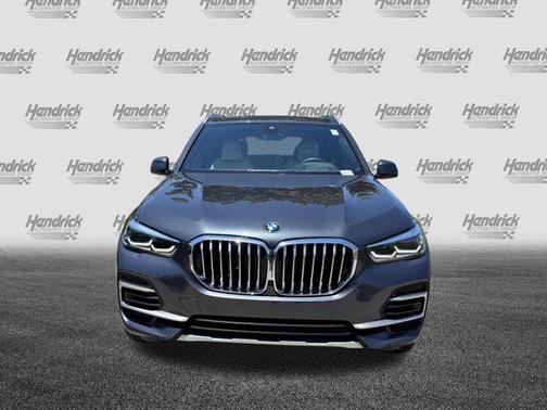 Arctic Grey Metallic 2022 BMW X5 sDrive40i