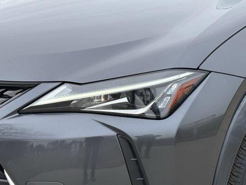 2022 Lexus UX 200 Base