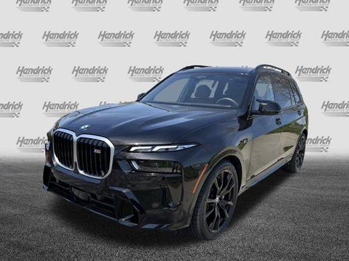 Black Sapphire Metallic 2026 BMW X7 M60i
