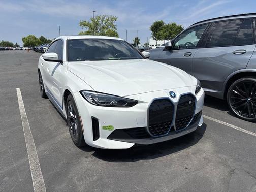Alpine White 2023 BMW i4 Gran Coupe eDrive40