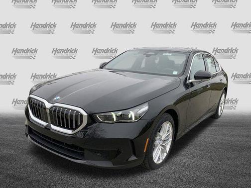 2025 BMW 530 i xDrive