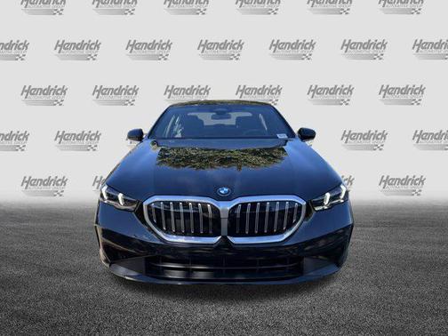 2025 BMW 530 xDrive