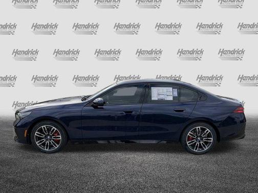 2025 BMW 530 i xDrive