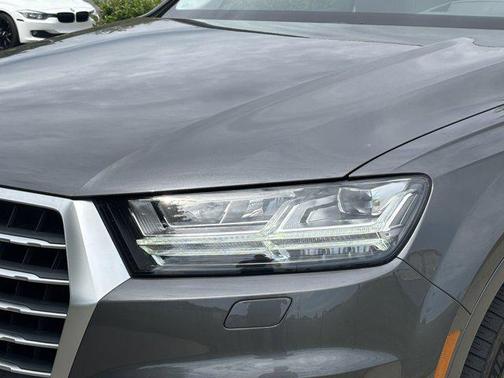 2019 Audi Q7 55 Prestige