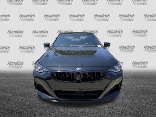 2025 BMW 230 i