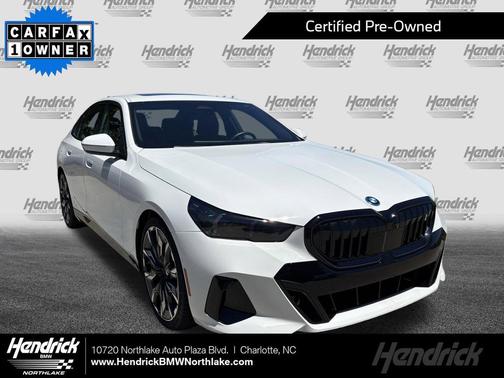 Alpine White 2025 BMW i5 eDrive40