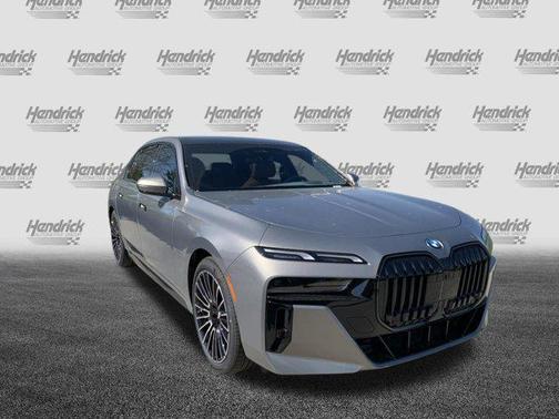2025 BMW i7 eDrive50