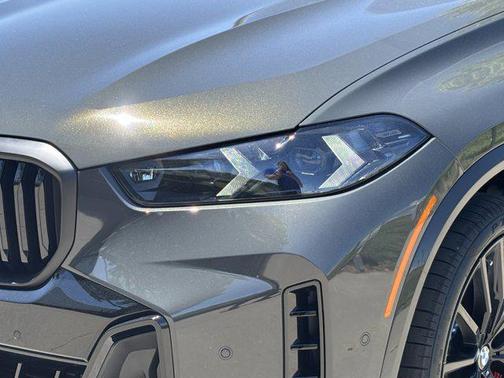 Dravit Grey Metallic 2026 BMW X5 sDrive40i