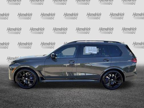 2026 BMW X7 M60i