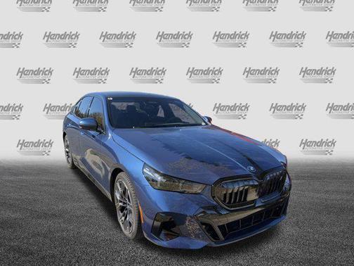 2025 BMW i5 eDrive40