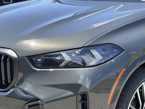 Dravit Grey Metallic 2026 BMW X5 xDrive40i