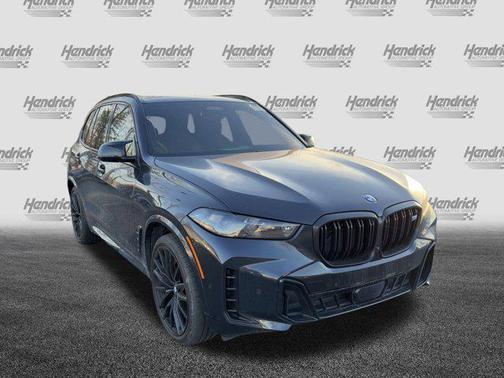 2024 BMW X5 M60i