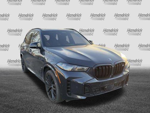 2024 BMW X5 M60i