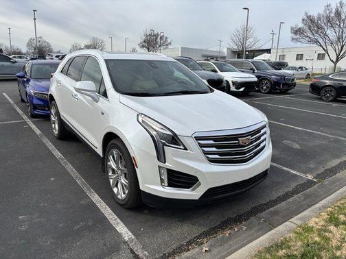 2018 Cadillac XT5 Premium Luxury