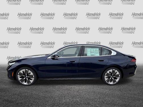 2026 BMW 530 i