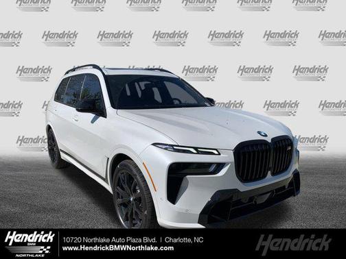 2025 BMW X7 M60i