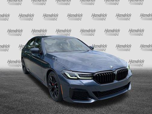 2023 BMW 530 i