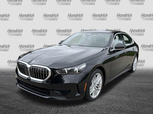 2024 BMW 530 i xDrive