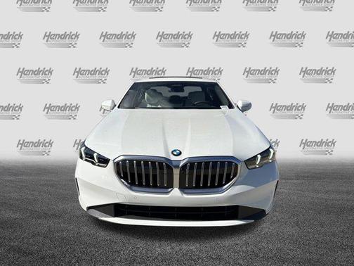 2026 BMW 530 530i