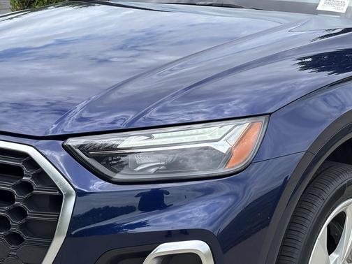 Navarra Blue Metallic 2022 Audi Q5 45 S line Premium Plus