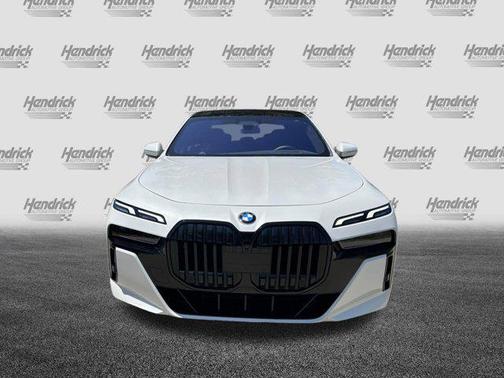 Mineral White Metallic 2023 BMW 760 i xDrive