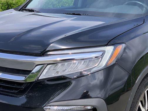 2019 Honda Pilot Touring 8-Passenger