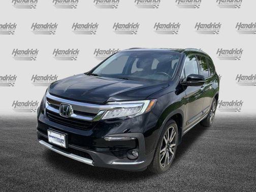 2019 Honda Pilot Touring 8-Passenger