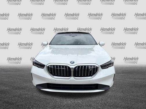 2025 BMW i5 eDrive40