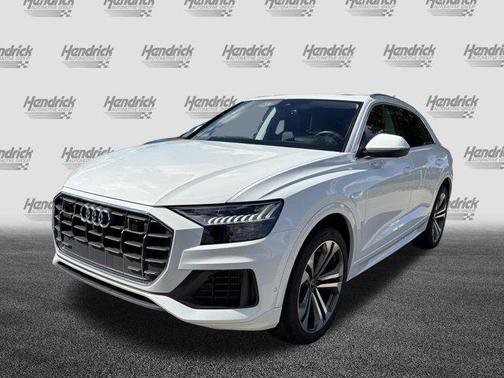 2022 Audi Q8 55 Prestige