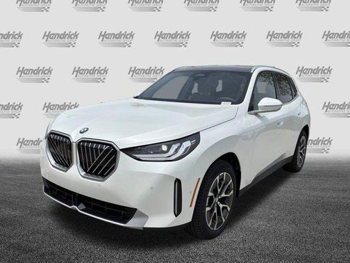 Mineral White Metallic 2026 BMW X3 30 xDrive