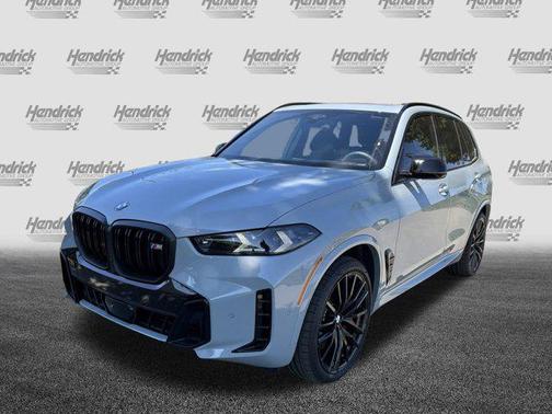 2024 BMW X5 M60i
