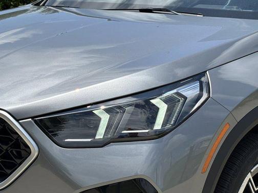 2025 BMW X2 xDrive28i