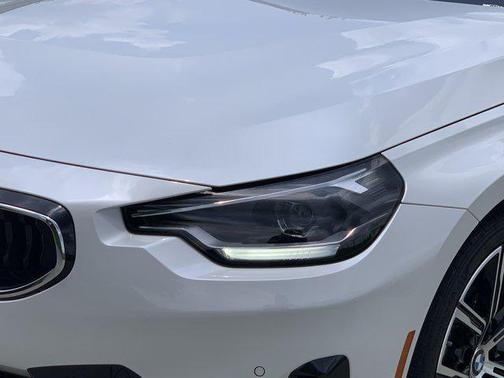 2024 BMW 230 i