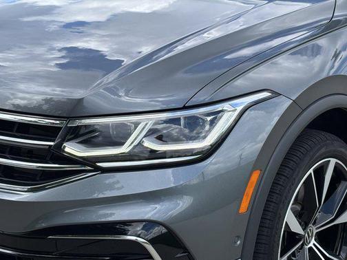 2024 Volkswagen Tiguan 2.0T SEL R-Line 4MOTION