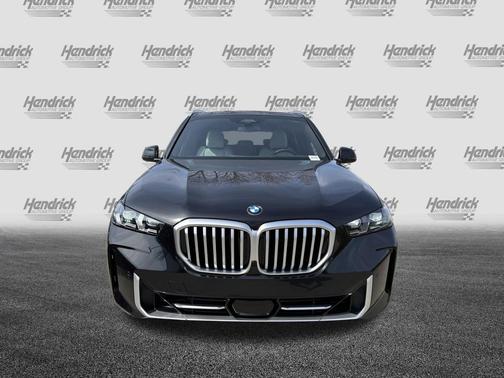 Black Sapphire Metallic 2026 BMW X5 sDrive40i