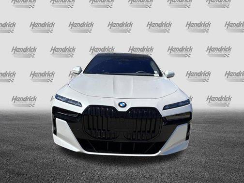 2023 BMW 760 i xDrive