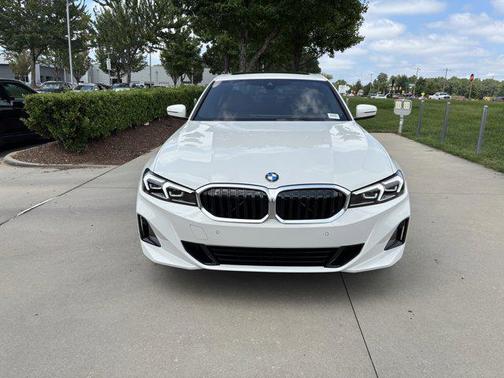 Alpine White 2025 BMW 330 xDrive