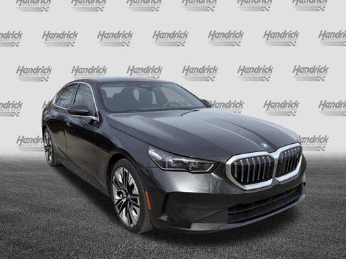 2025 BMW i5 eDrive40