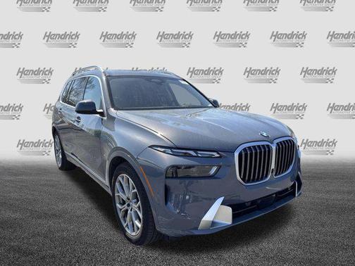 Sparkling Copper Metallic 2026 BMW X7 xDrive40i