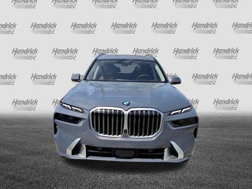 Sparkling Copper Metallic 2026 BMW X7 xDrive40i