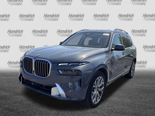 Sparkling Copper Metallic 2026 BMW X7 xDrive40i
