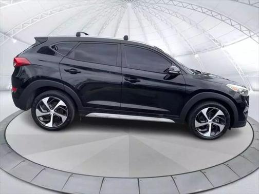 2017 Hyundai TUCSON Sport