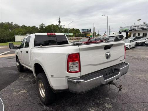 2019 RAM 3500 Tradesman Crew Cab 4x4 8' Box