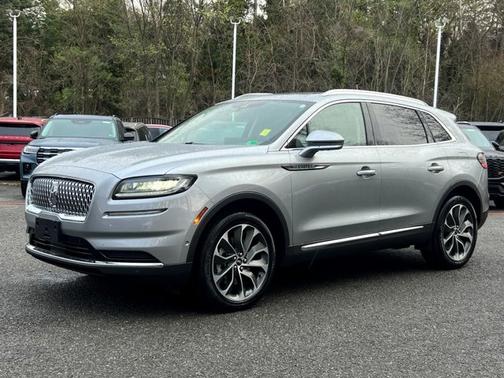 SILVER RADIANCE MET CC 2023 Lincoln Nautilus RESERVE