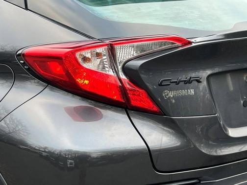 2021 Toyota C-HR 