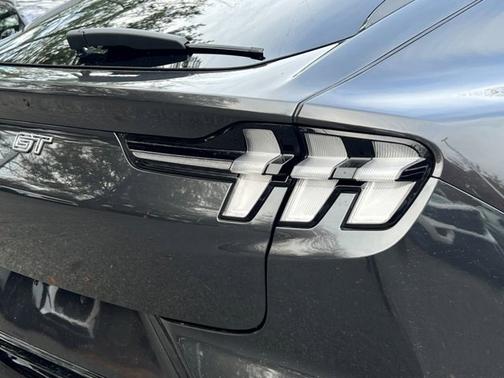 2022 Ford Mustang Mach-E GT
