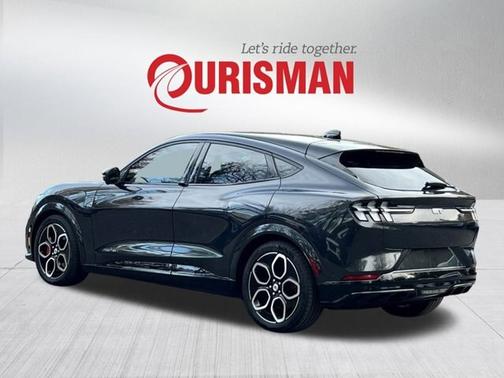 2022 Ford Mustang Mach-E GT