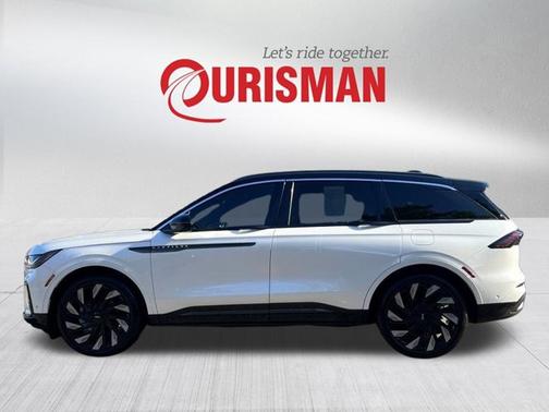 2024 Lincoln Nautilus RESERVE